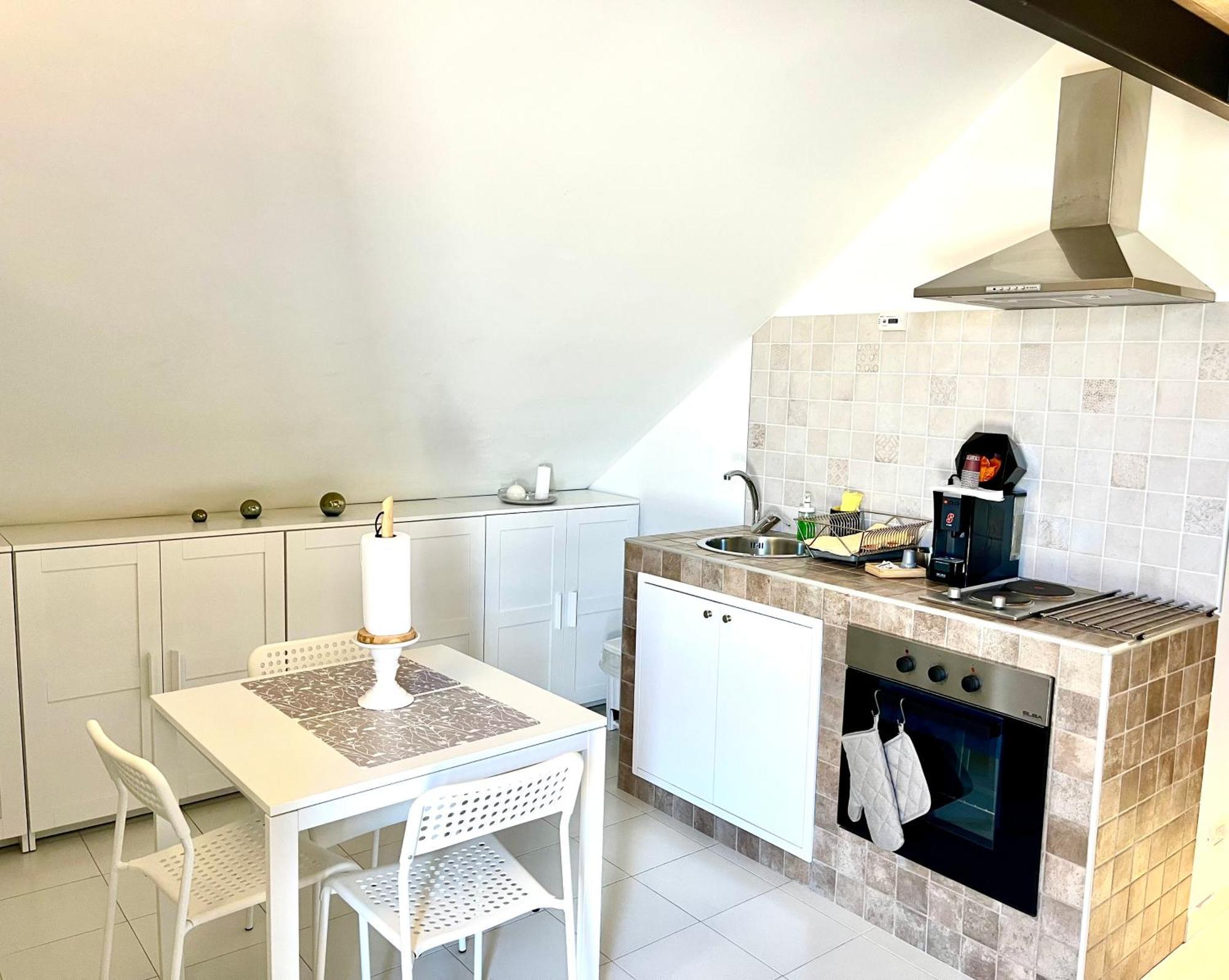 Ferienwohnung La Mansarda Di Nemi Trapani Exterior foto